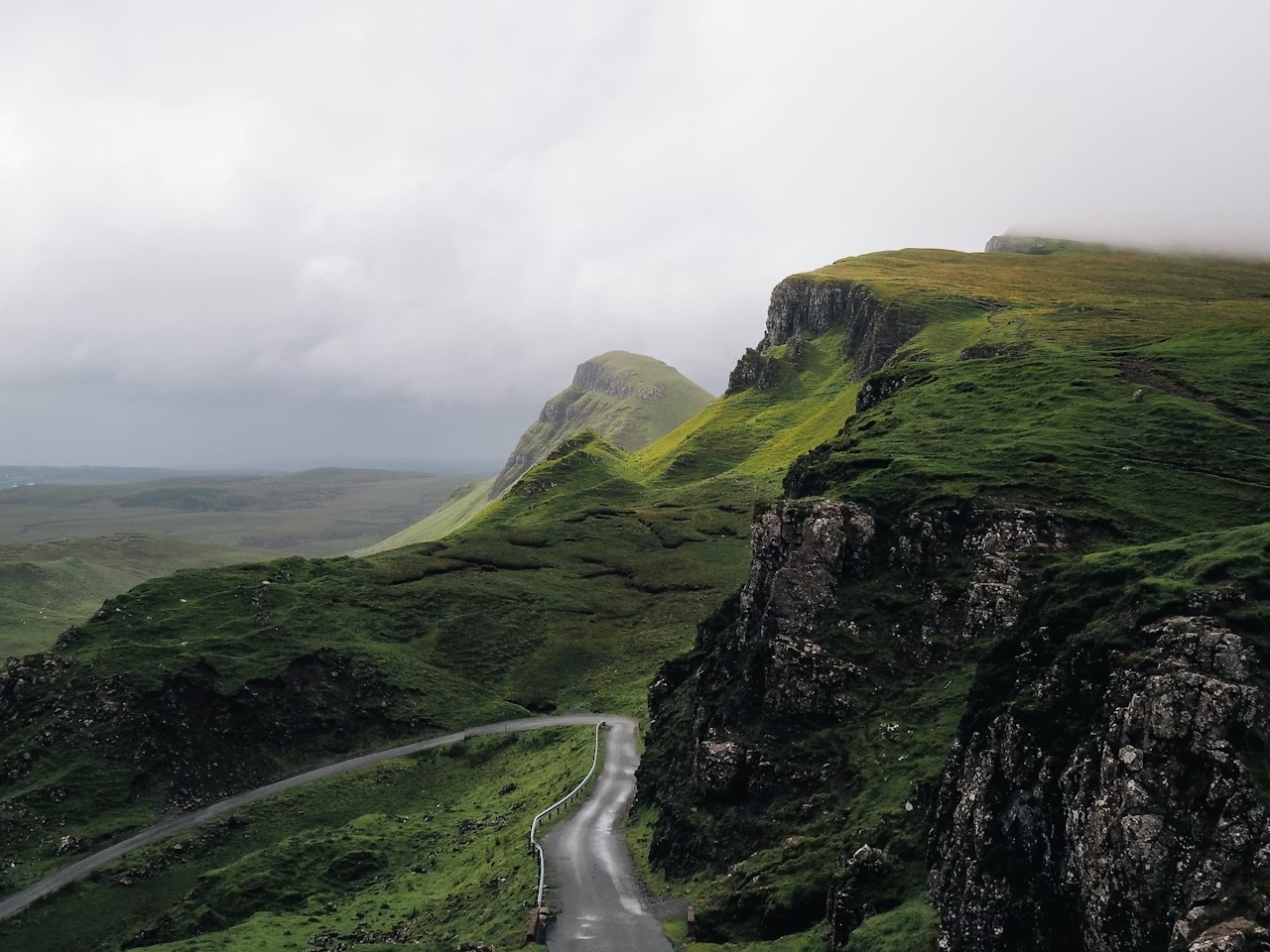 THE GREEN HILLS ROAD INTRODUCED BY FINAL RESURRECTION LTD